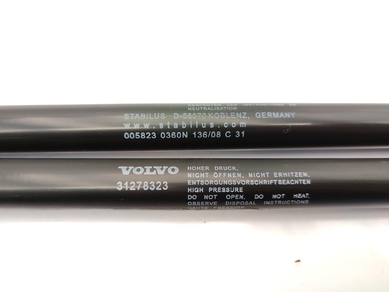 Verin de coffre VOLVO C 30 PHASE 1 Diesel - 1