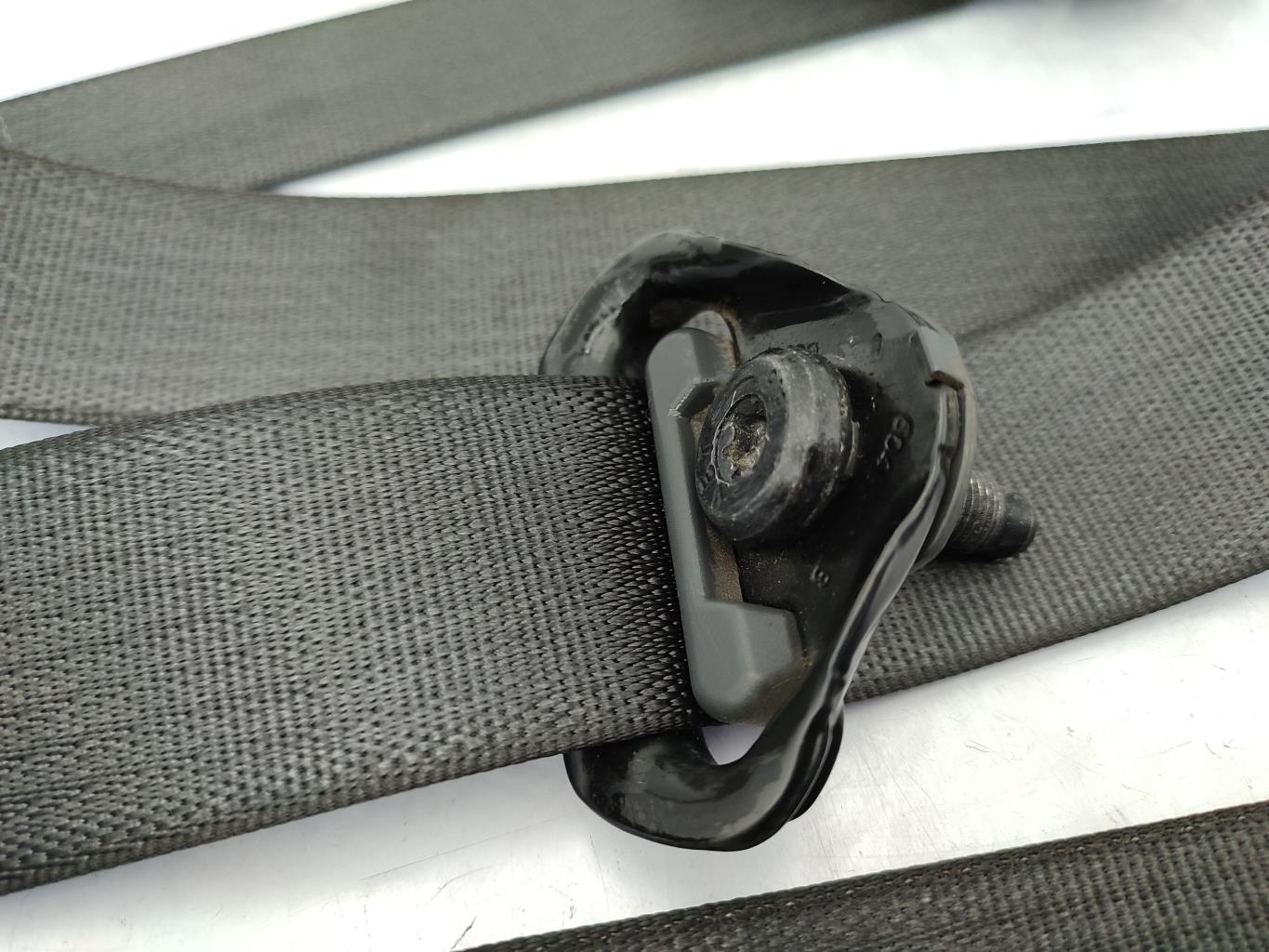 Cintura di sicurezza posteriore sinistra OPEL CORSA D PHASE 1 Diésel - 1