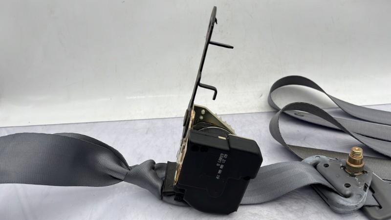 Ceinture avant droit RENAULT CLIO 2 PHASE 1 Essence - 1