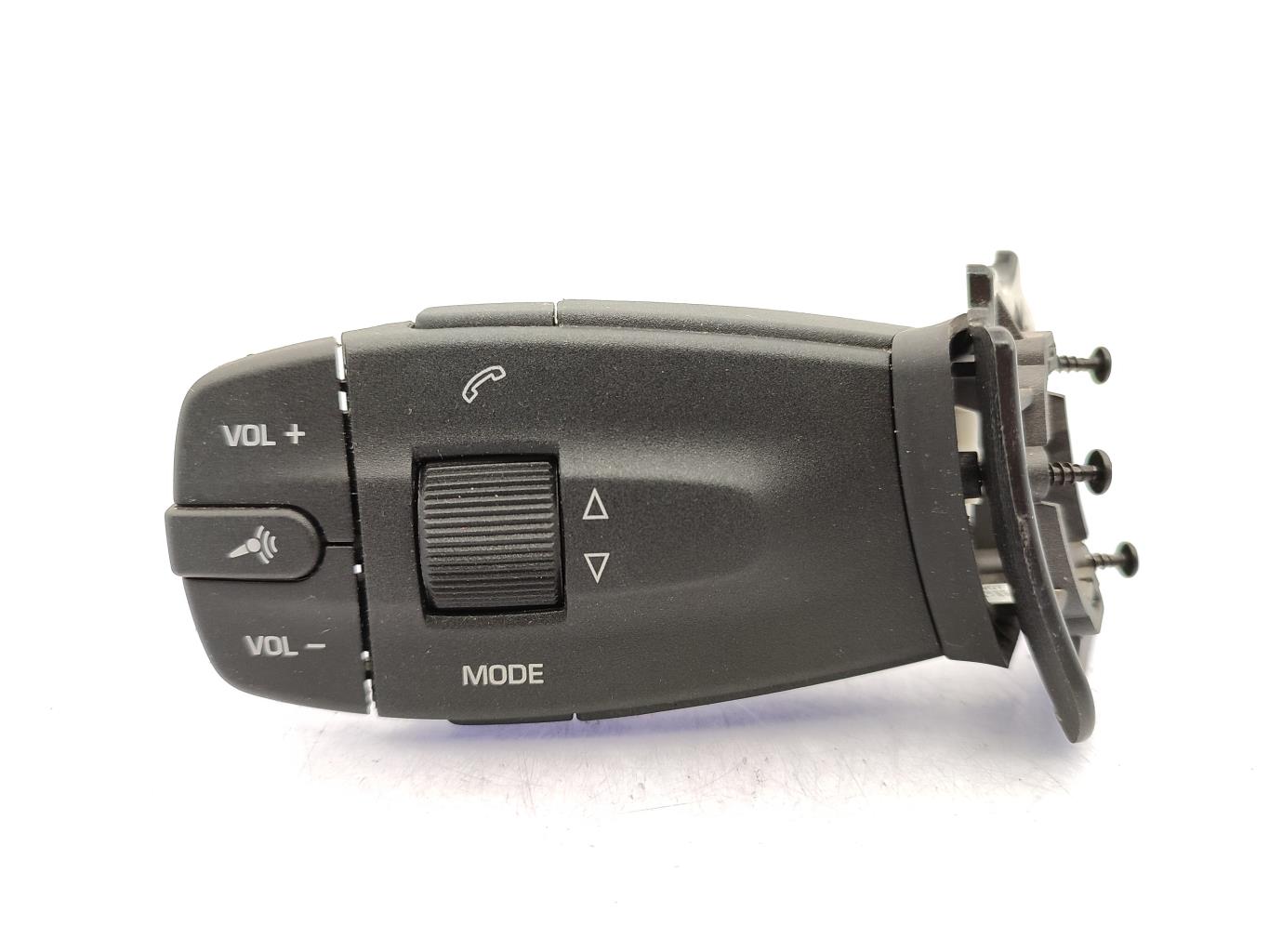 Commande autoradio SEAT IBIZA 4 PHASE 2 Diesel - 1