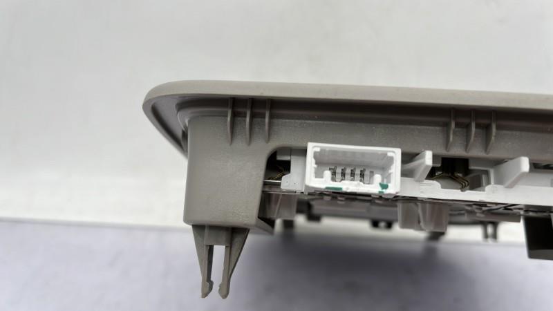 Eclairage de plafonnier RENAULT CAPTUR 1 PHASE 1 Essence - 1