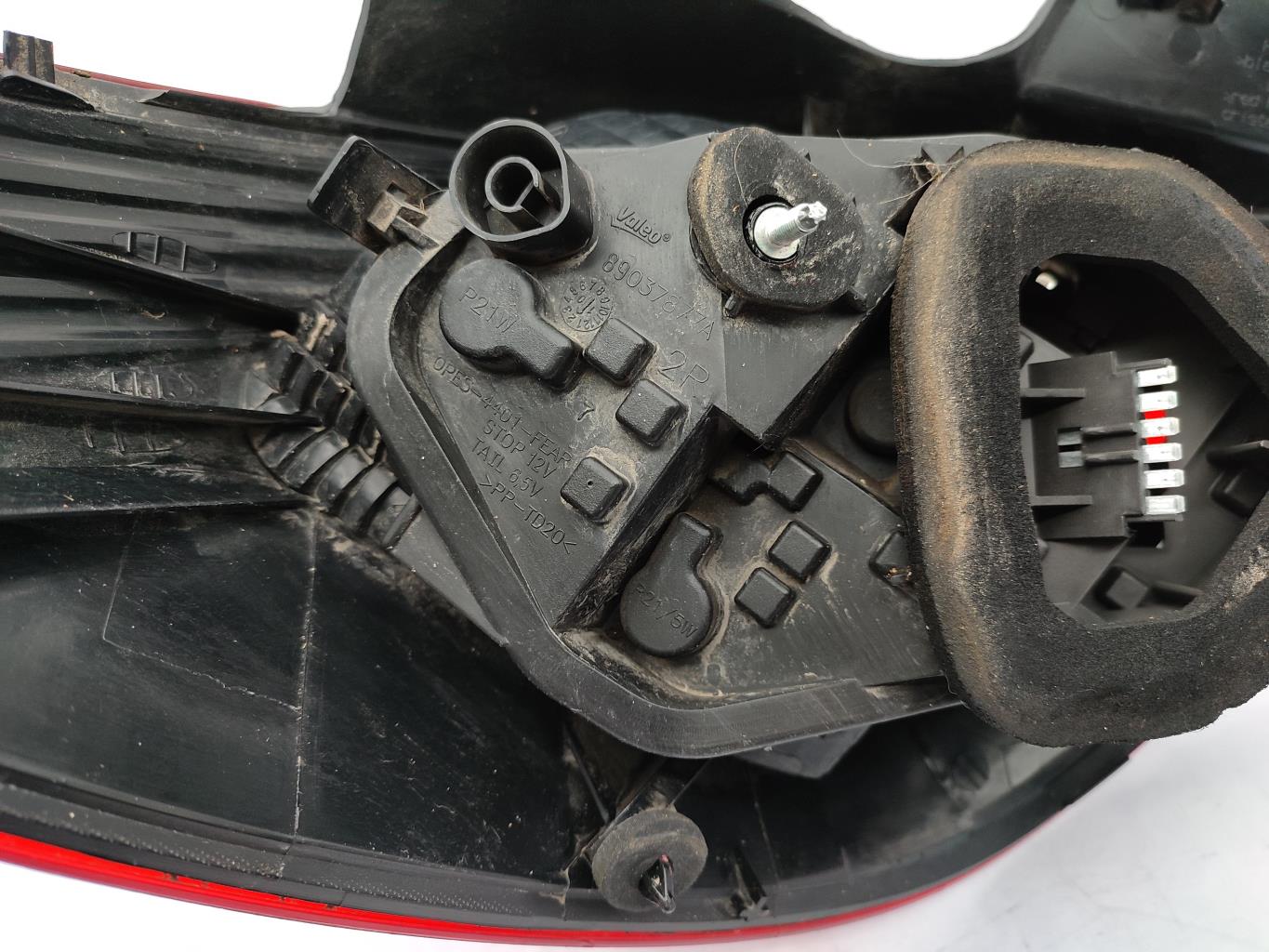 Fanale posteriore principale destro (luci) OPEL CORSA D PHASE 1 Diésel - 1