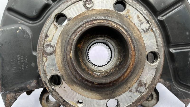Fusee avant droit VOLKSWAGEN CADDY 3 PHASE 1 Diesel - 1