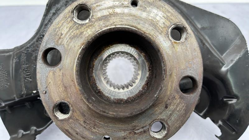 Fusee avant droit OPEL CORSA D PHASE 2 Diesel - 1