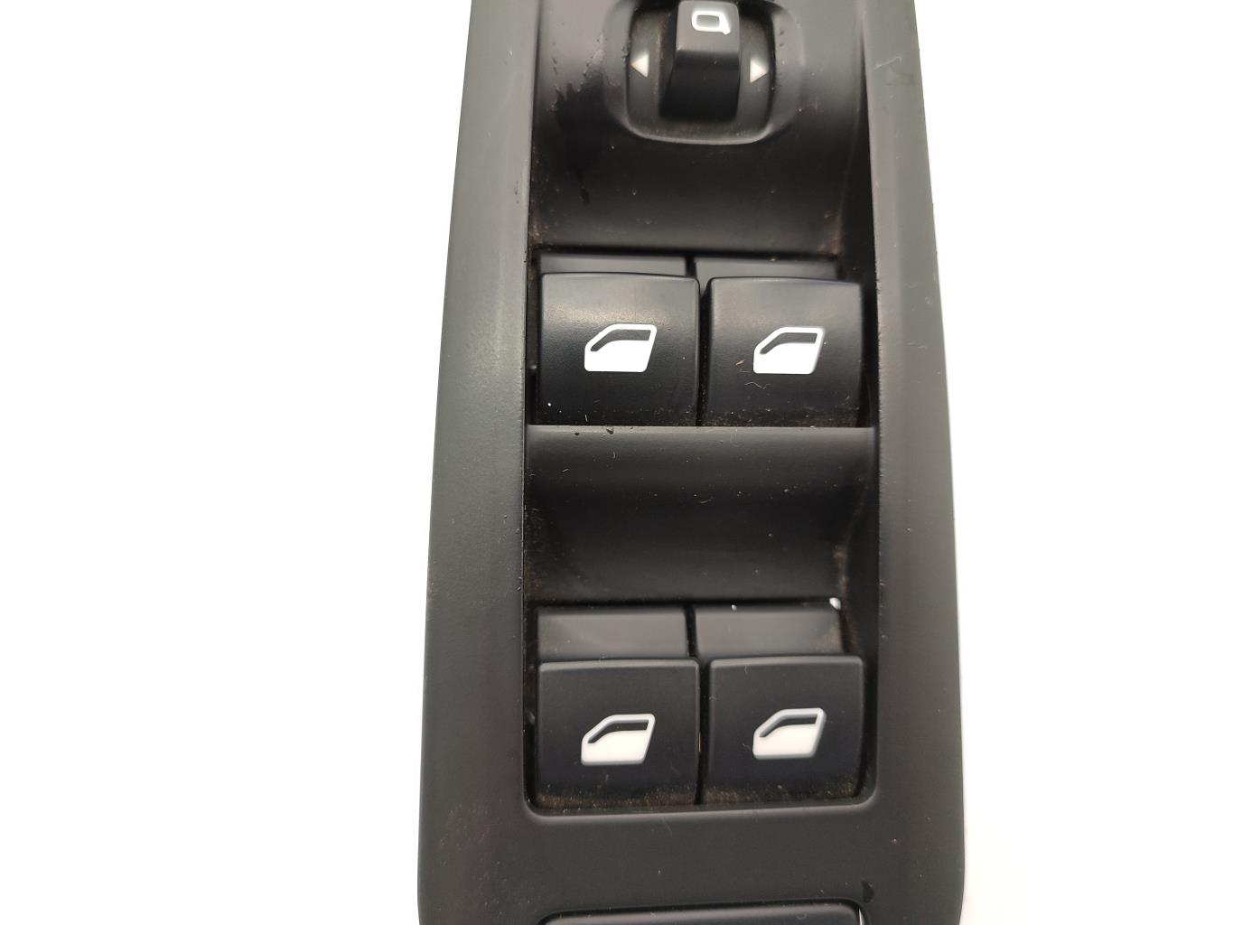Interruttore lavacristalli anteriore sinistro PEUGEOT 308 2 PHASE 1 Diésel - 1