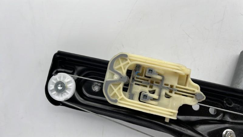 Alzacristalli elettrico posteriore sinistro CITROEN C3 AIRCROSS PHASE 1 Gasolina - 1