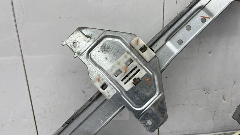 Alzacristalli manuale posteriore sinistro CITROEN C3 2 PHASE 1 Diésel - 1