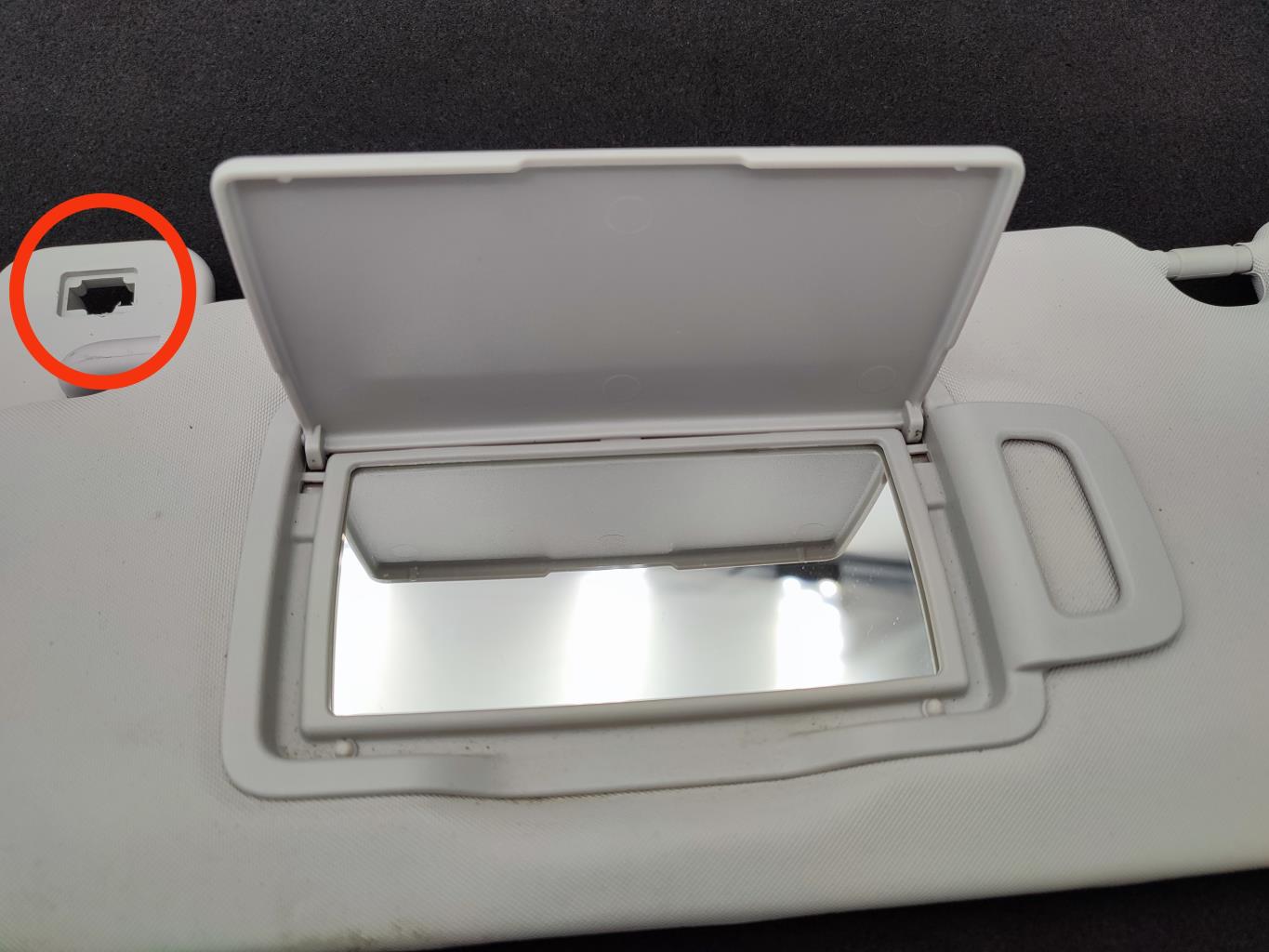 Visiera parasole sinistra DACIA SANDERO 3 Gasolina - 1