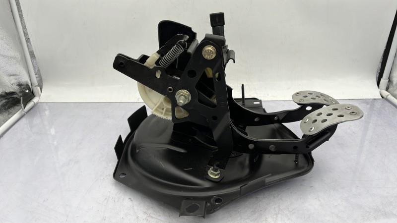 Pedalier RENAULT CLIO 2 PHASE 1 Essence - 1