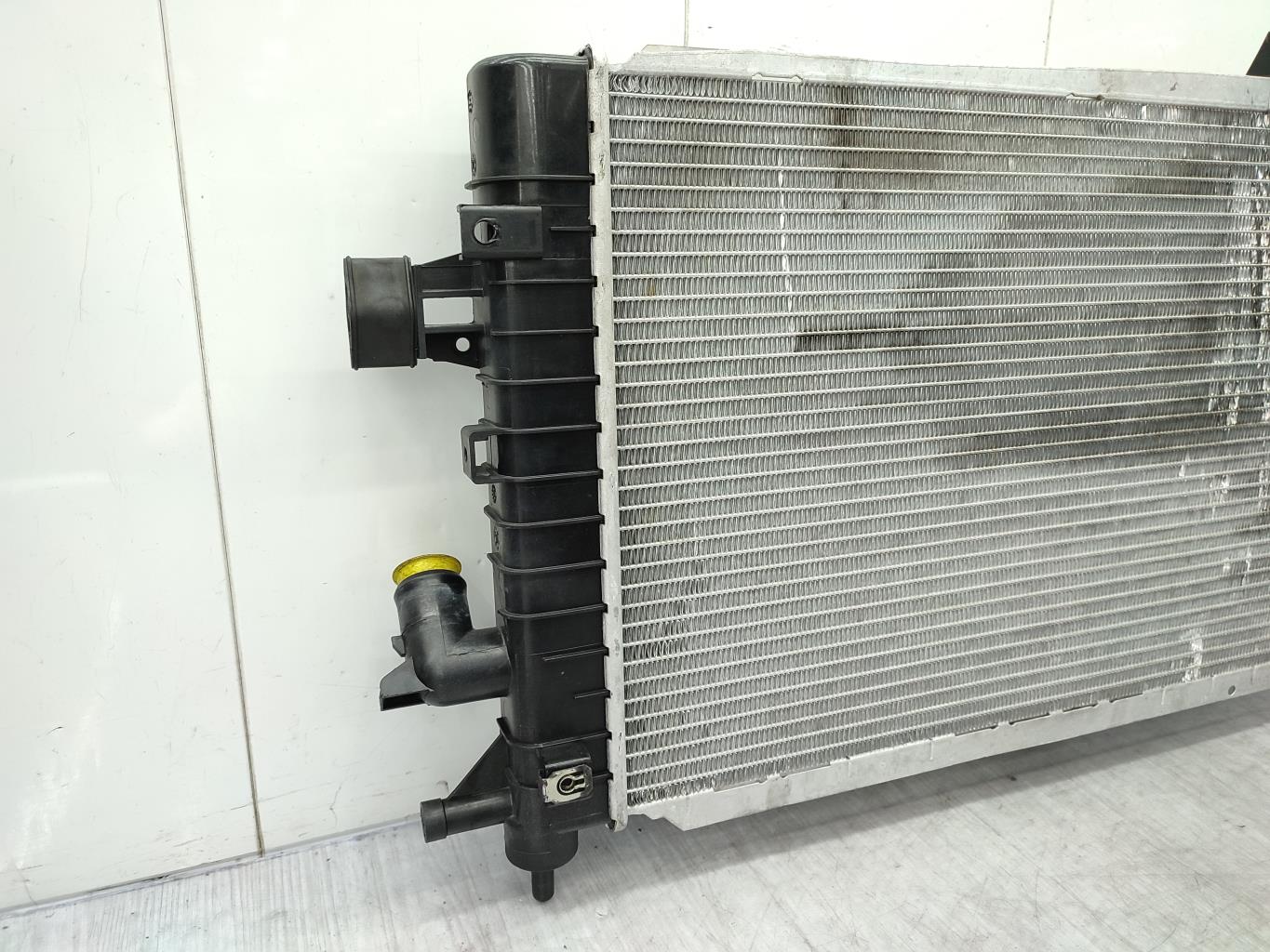 Radiateur eau OPEL ASTRA H GTC PHASE 1 Diesel - 1
