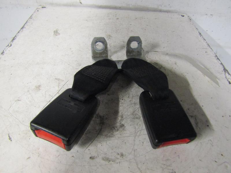 Aggancio cintura sicurezza posteriore destro FORD FIESTA 5 PHASE 2 Diésel - 1