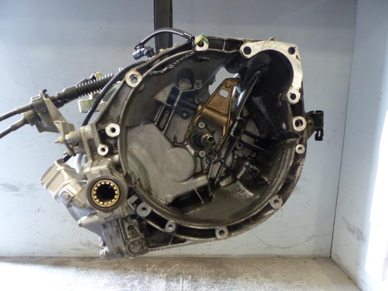 Boite de vitesses PEUGEOT 406 PHASE 2 Diesel - 1