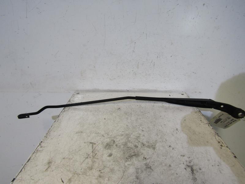 Braccio tergicristallo anteriore destro HONDA CIVIC 7 PHASE 1 Diésel - 1