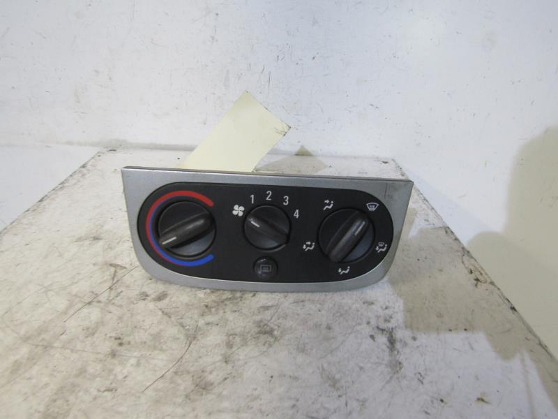 Commande chauffage OPEL CORSA C PHASE 2 Essence - 1