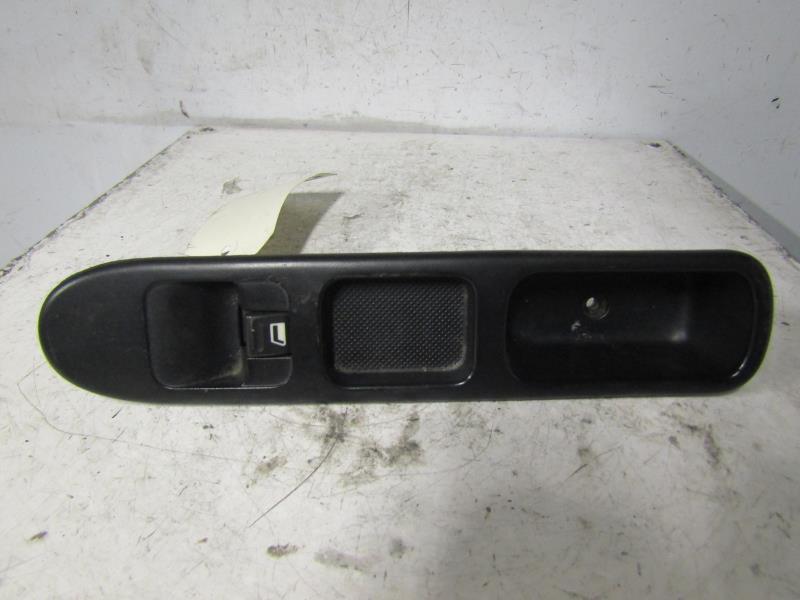 Interruttore lavacristalli anteriore destro PEUGEOT 307 PHASE 1 Diésel - 1
