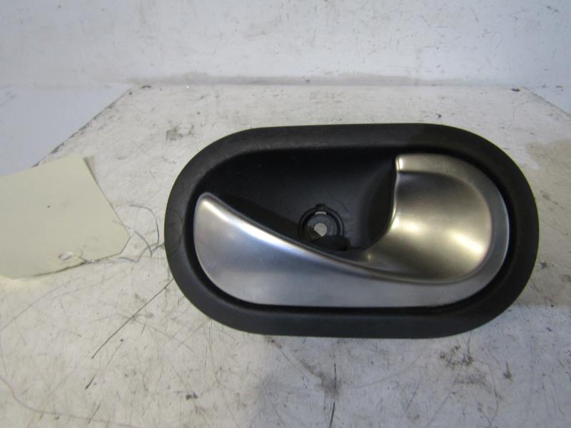 Maniglia interna posteriore destra RENAULT MEGANE 2 PHASE 1 BREAK Diésel - 1