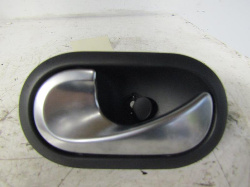 Maniglia interna posteriore sinistra RENAULT MEGANE 2 PHASE 2 BREAK Diésel - 1