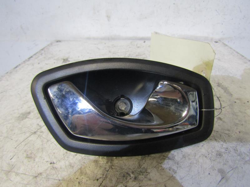 Maniglia interna anteriore destra RENAULT MEGANE 3 PHASE 3 Diésel - 1