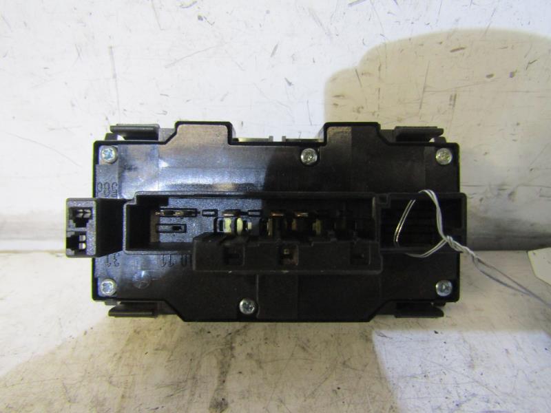 Bouton de warning MERCEDES CLASSE E 210 PHASE 2 Diesel - 1