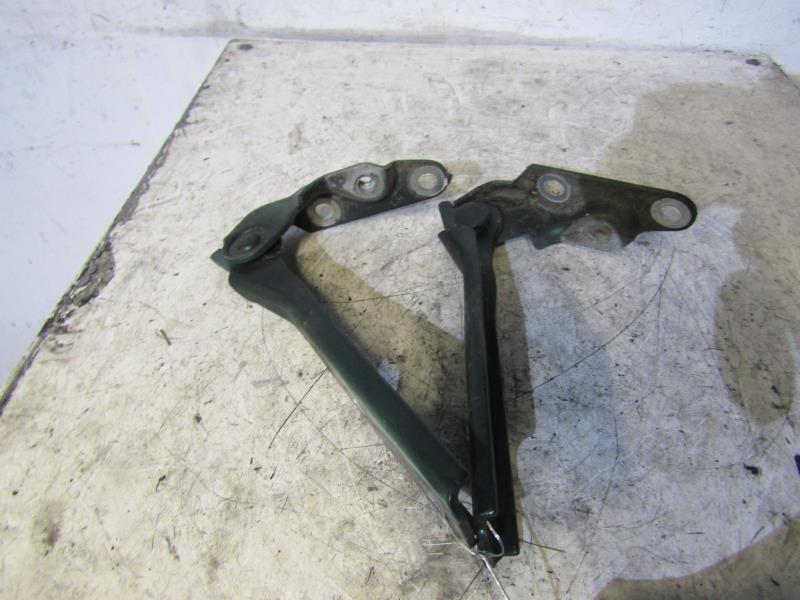 Charniere de capot AUDI A3 1 PHASE 1 Diesel - 1