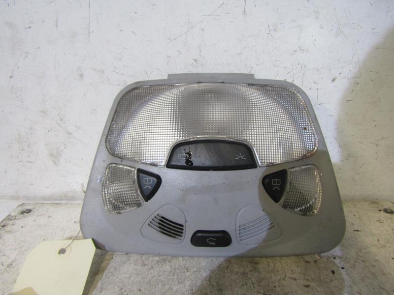 Luce di cortesia MERCEDES CLASSE C 203 PHASE 1 Diésel - 1