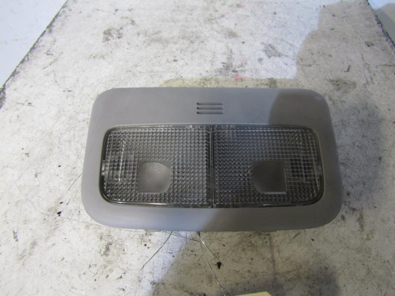 Luce di cortesia TOYOTA YARIS 2 PHASE 2 Gasolina - 1