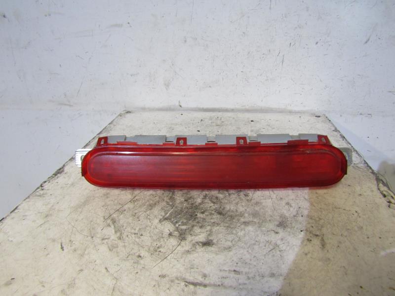 Luce stop centrale TOYOTA COROLLA VERSO 2 PHASE 1 Diésel - 1
