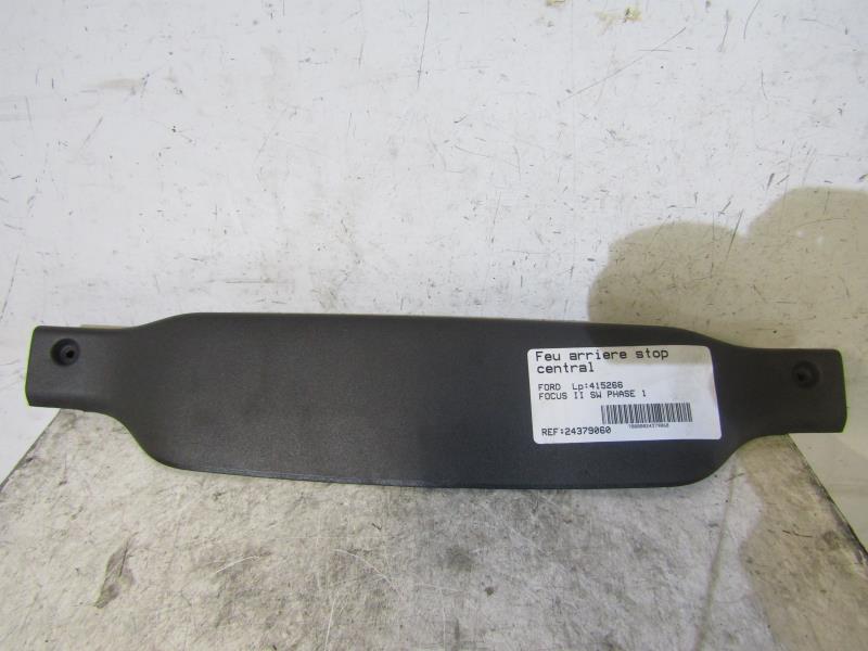Feu arriere stop central FORD FOCUS 2 PHASE 1 BREAK Essence - 1