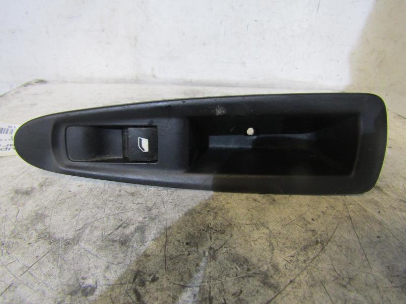 Interruttore lavacristalli posteriore sinistro CITROEN C4 1 PHASE 1 Diésel - 1