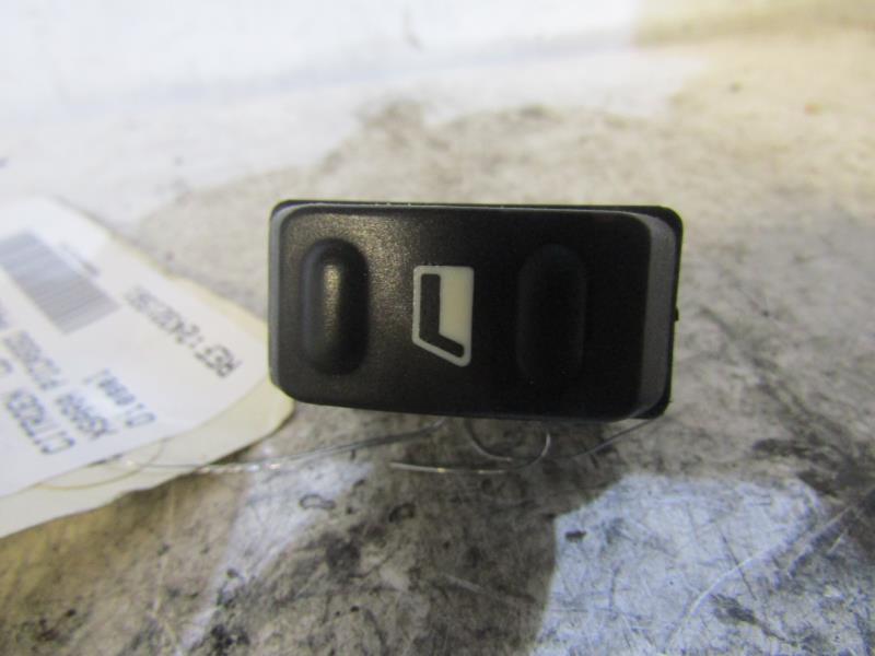 Interruttore lavacristalli anteriore destro CITROEN XSARA PICASSO PHASE 2 Diésel - 1