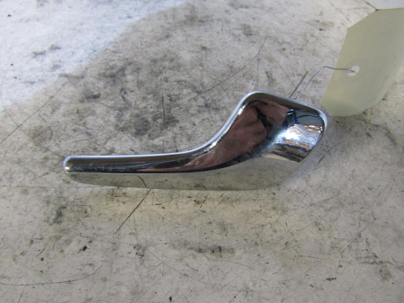 Maniglia interna posteriore destra OPEL CORSA D PHASE 1 Diésel - 1