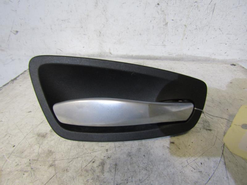 Maniglia interna posteriore destra BMW SERIE 1 E87 PHASE 2 Diésel - 1