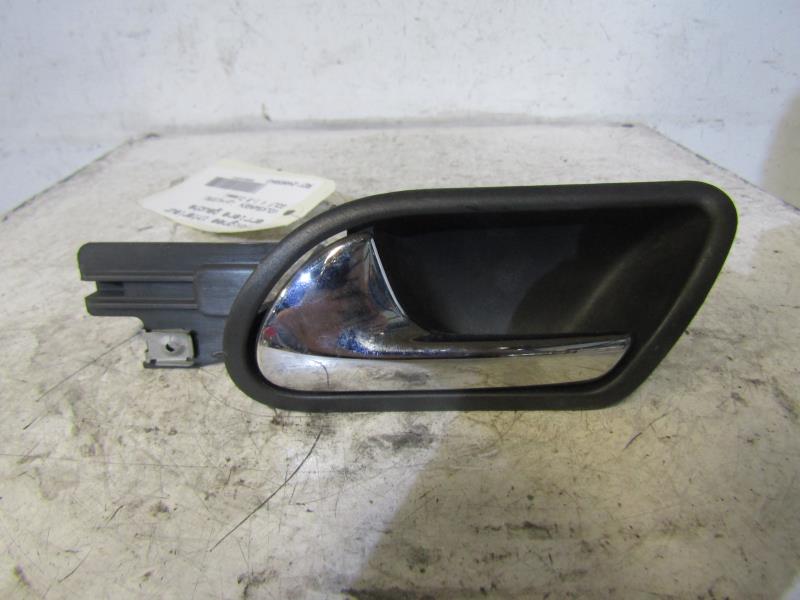 Maniglia interna posteriore sinistra VOLKSWAGEN GOLF 5 Diésel - 1