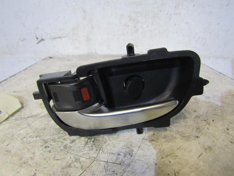 Maniglia interna anteriore sinistra TOYOTA YARIS 3 PHASE 2 Gasolina - 1