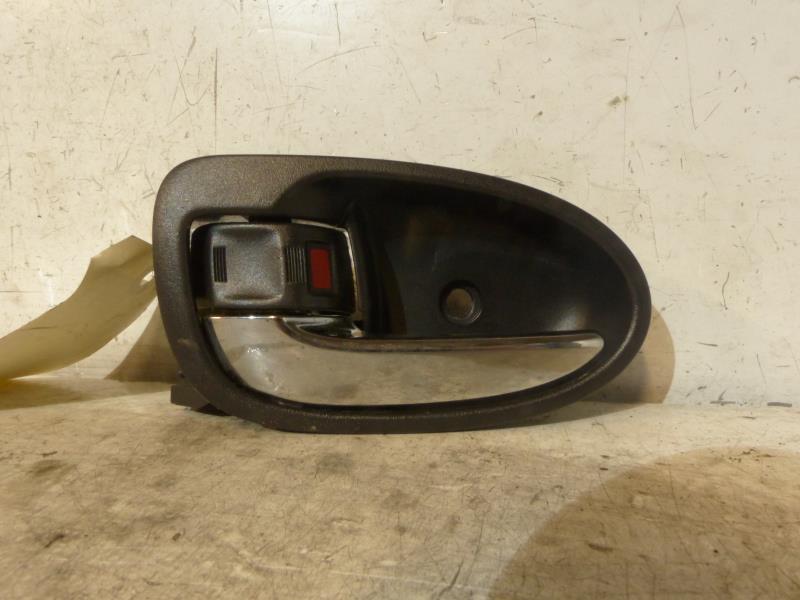 Maniglia interna anteriore sinistra TOYOTA YARIS 2 PHASE 2 Gasolina - 1