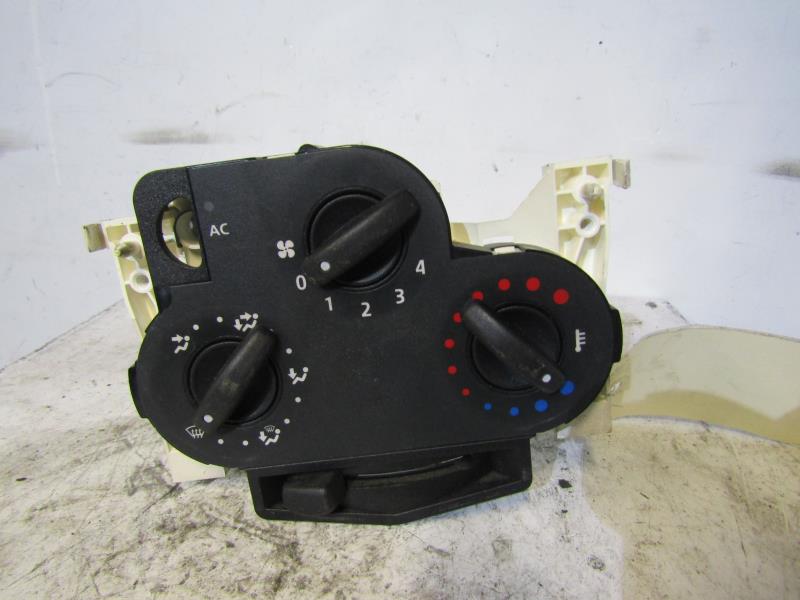 Commande chauffage DACIA LOGAN MCV 1 PHASE 1 BREAK Diesel - 1