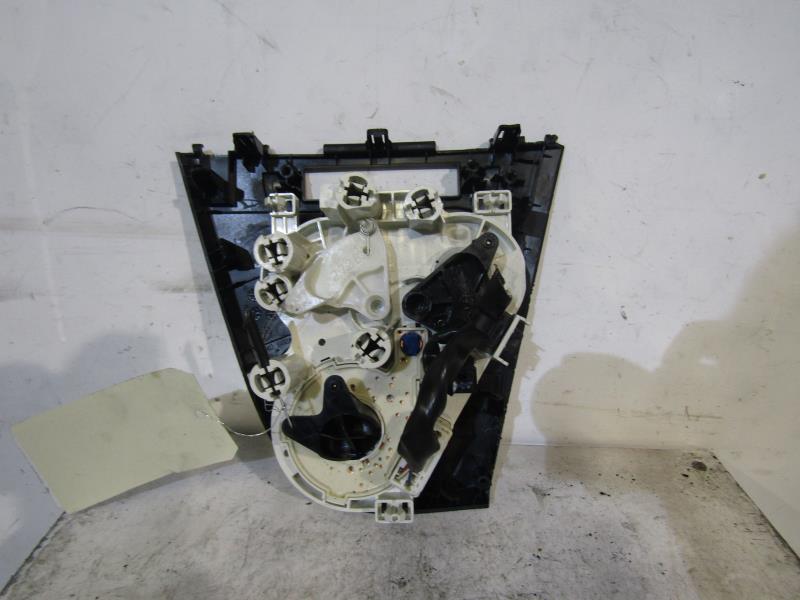 Commande chauffage DAIHATSU CUORE 3 Essence - 1