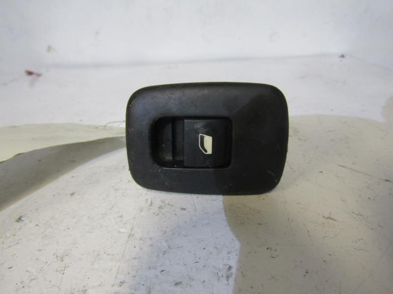 Interruttore lavacristalli posteriore destro CITROEN C5 2 Diésel - 1