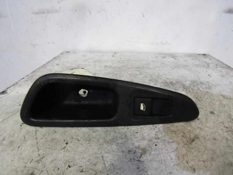 Interruttore lavacristalli posteriore destro PEUGEOT 308 1 PHASE 1 Gasolina - 1