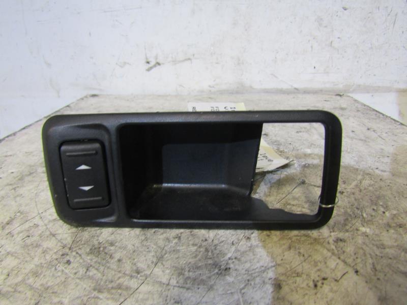 Interruttore lavacristalli posteriore destro FORD FOCUS 2 PHASE 1 Diésel - 1
