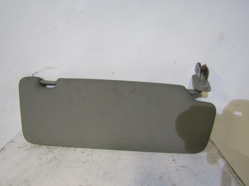 Pare soleil gauche AUDI A4 2 AVANT PHASE 1 BREAK Diesel - 1