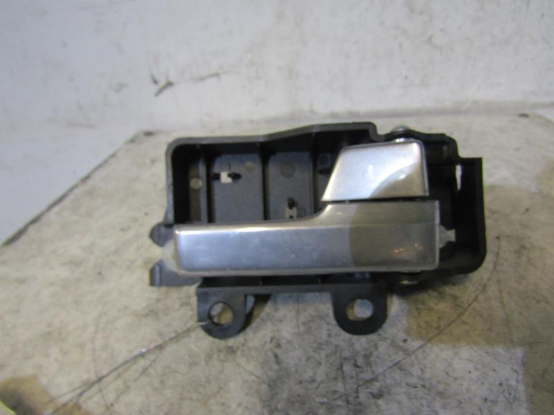 Maniglia interna posteriore destra FORD FOCUS 2 PHASE 2 Gasolina - 1
