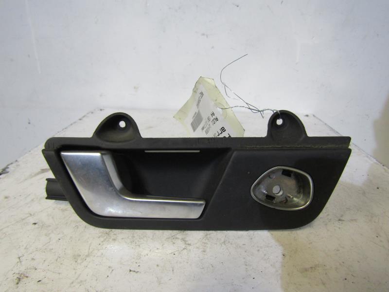 Poignee interieur arriere gauche AUDI A4 2 PHASE 1 Diesel - 1