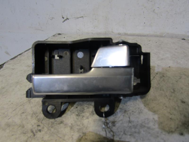 Maniglia interna anteriore destra FORD FOCUS 2 PHASE 2 Gasolina - 1