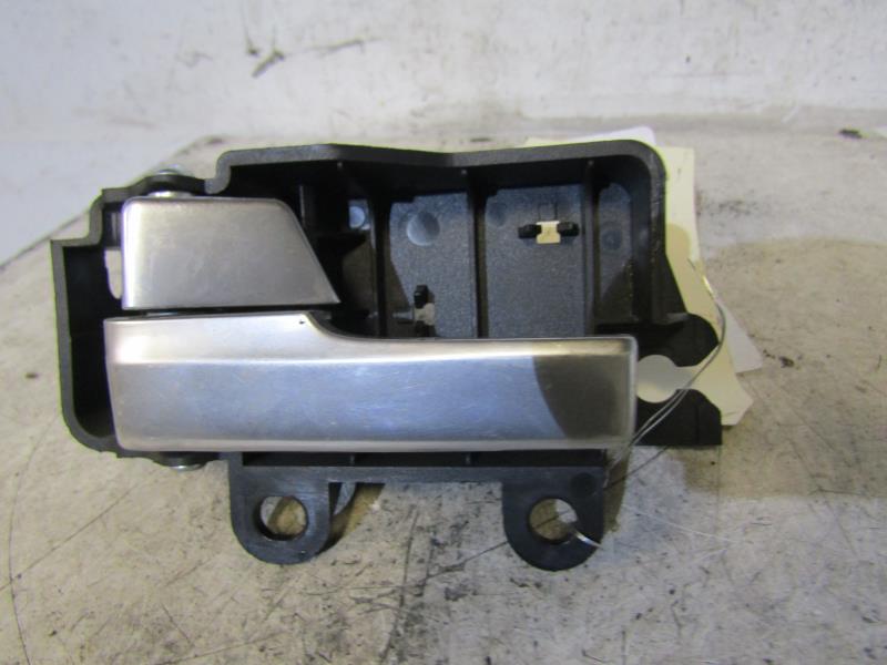 Maniglia interna anteriore sinistra FORD FOCUS 2 PHASE 2 Gasolina - 1