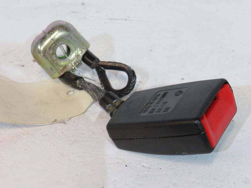 Aggancio cintura sicurezza posteriore sinistro VOLKSWAGEN POLO 4 PHASE 1 Gasolina - 1