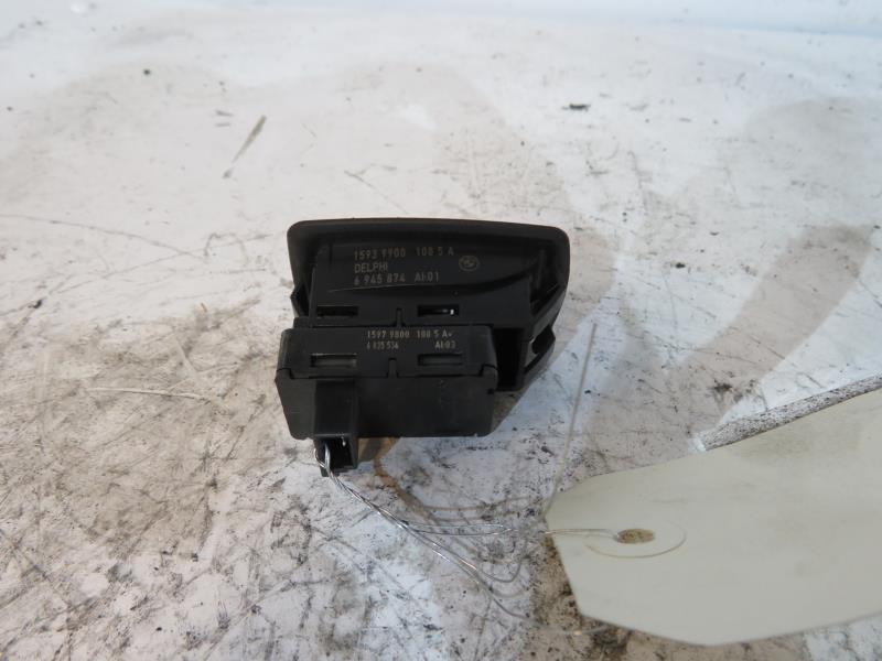 Interruttore lavacristalli posteriore destro BMW SERIE 3 E90 PHASE 1 Diésel - 1