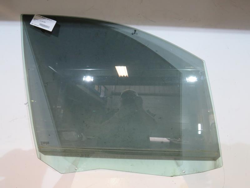 Vitre avant droit PEUGEOT 807 Diesel - 1