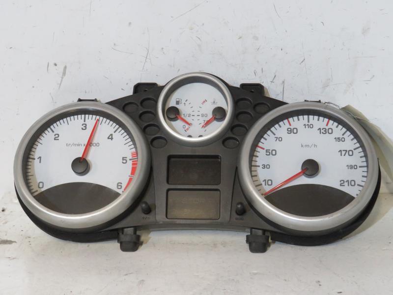Tachimetro PEUGEOT 206+ Diésel - 1