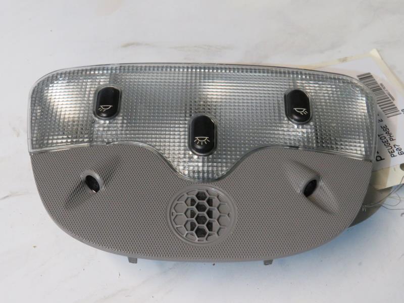 Luce di cortesia PEUGEOT 607 PHASE 2 Diésel - 1